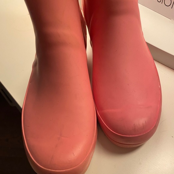 Hunter Boots - Picture 3 of 6